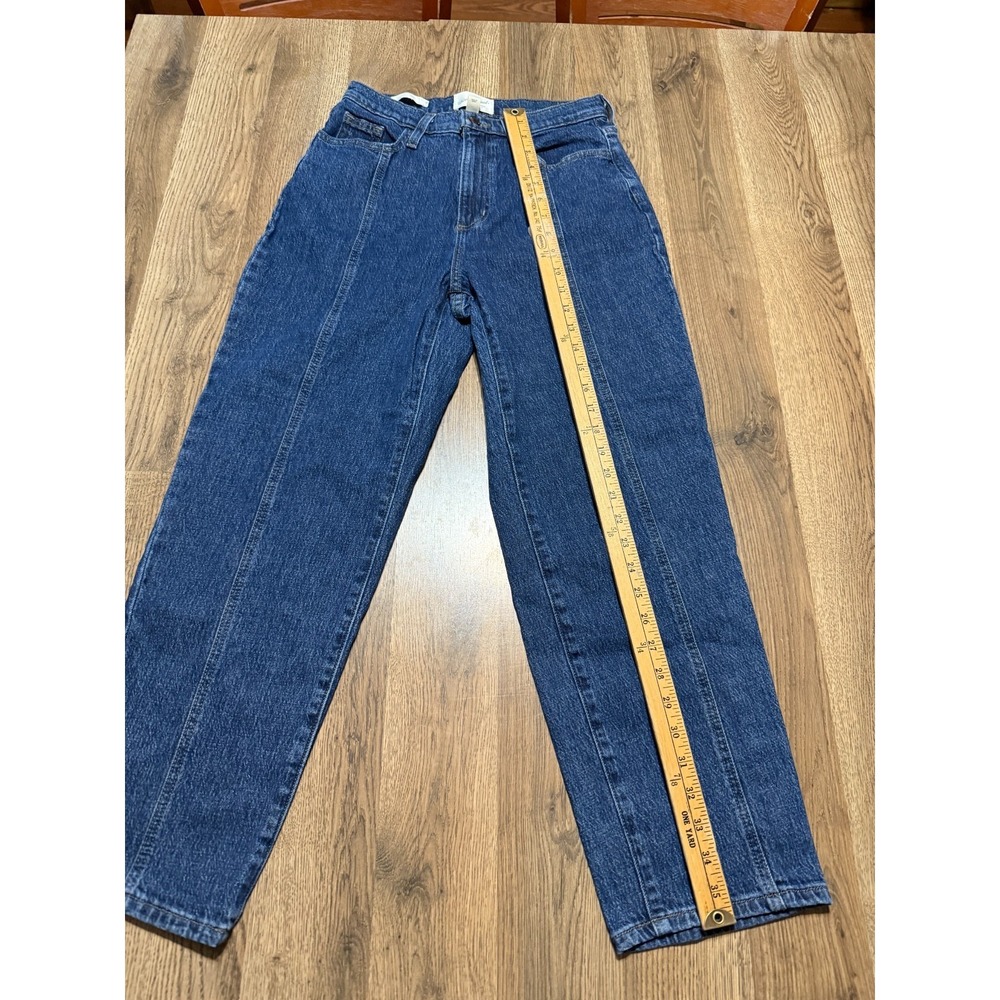 Universal Thread Jeans, Women's Size 4, Blue, Denim, Vintage Straight Jeans - Picture 11 of 12